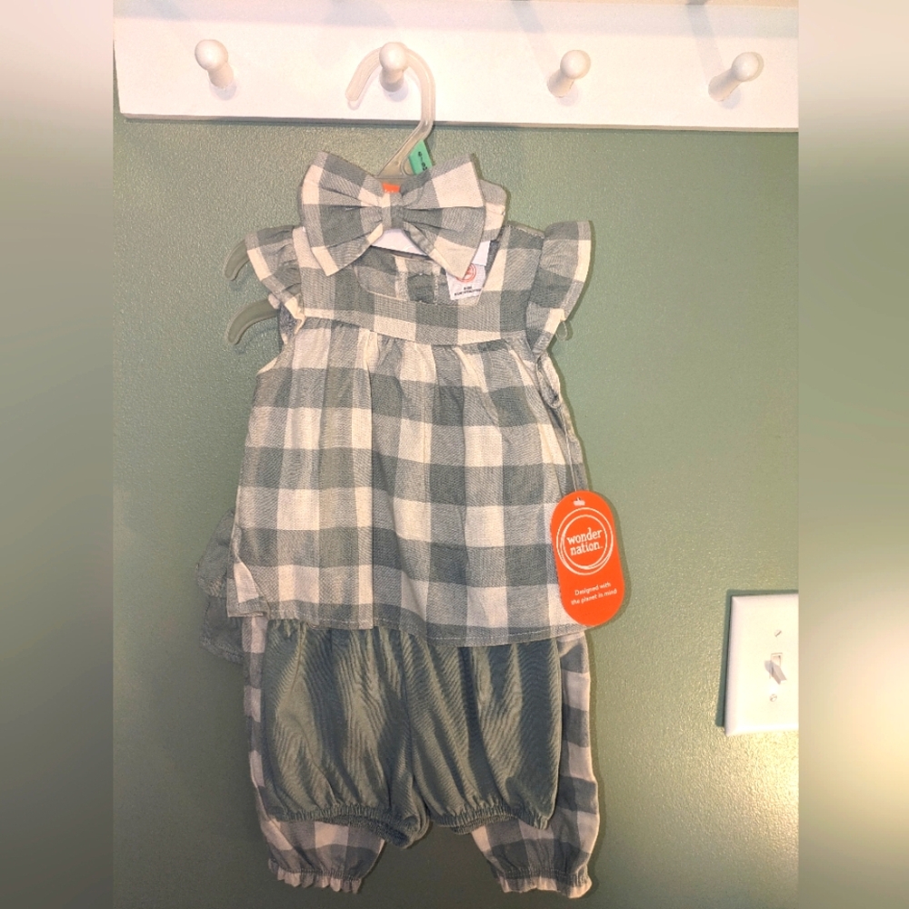 NWT 5 piece set